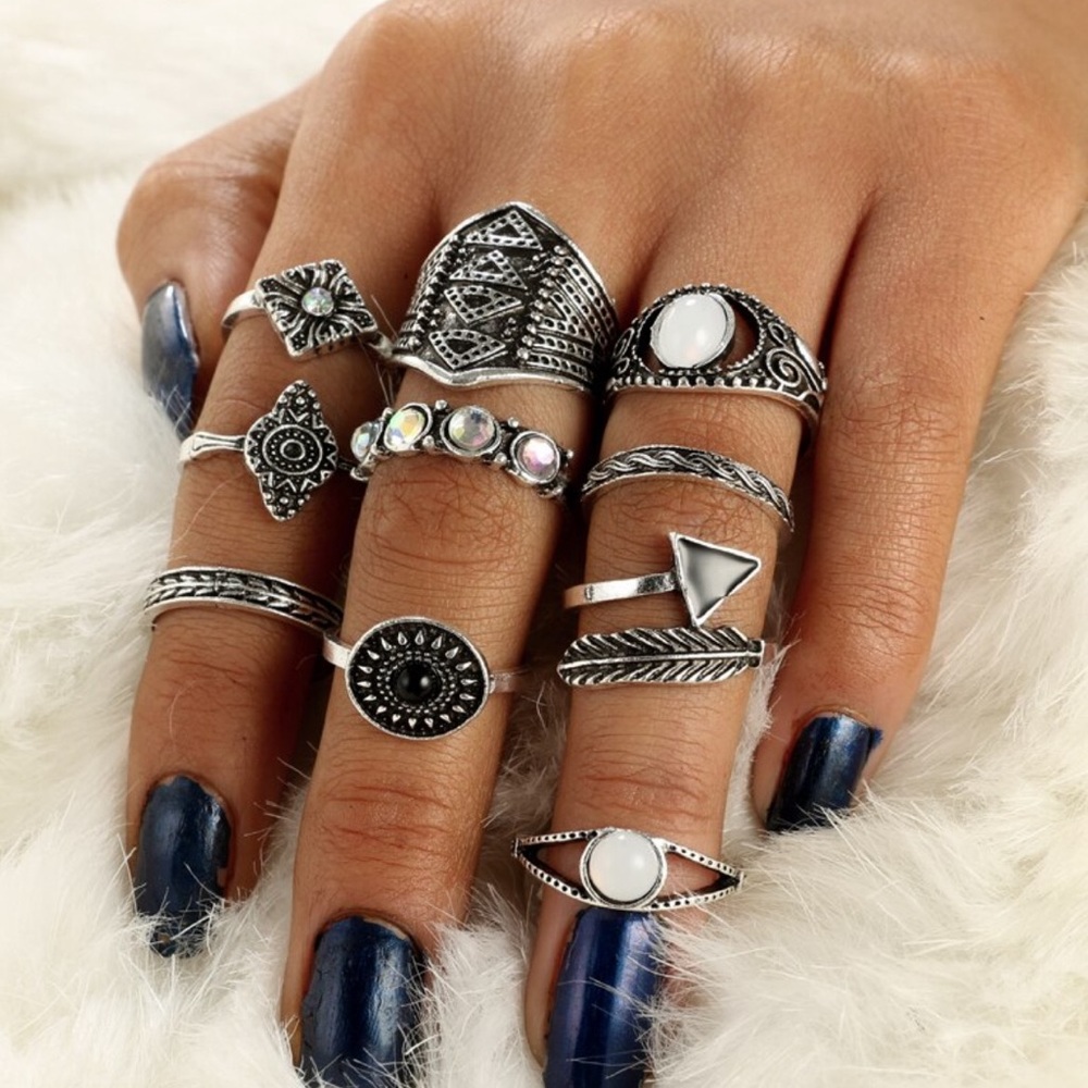 2/$20! Set of 10 Silver & Gem Boho Midi Rings - Picture 6 of 8